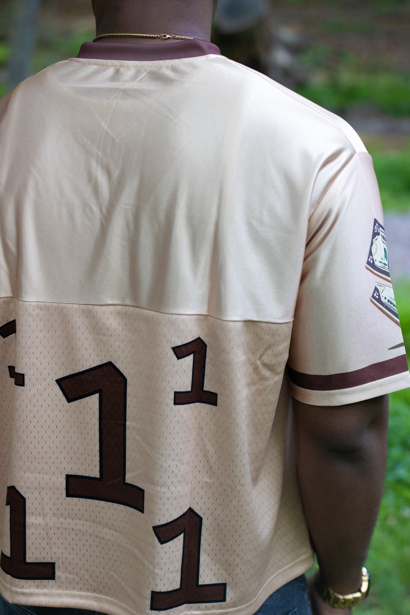 "PARLAY" BEIGE CROPPED FOOTBALL JERSEY